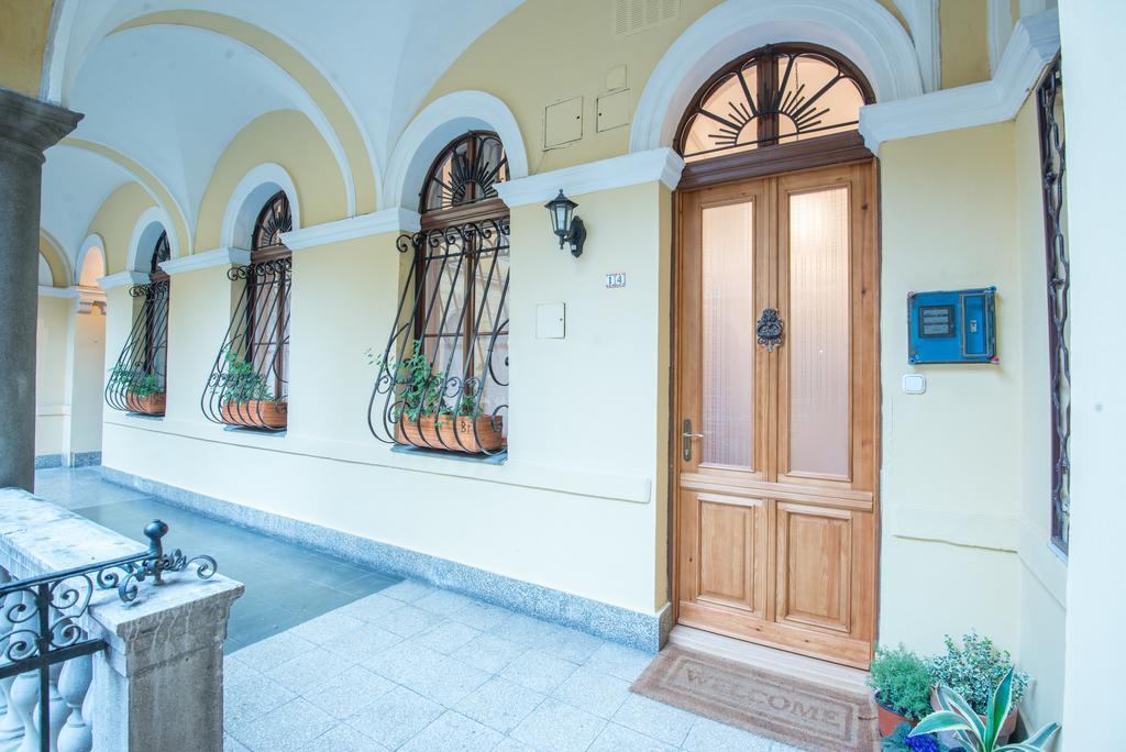 Rustic Elegance Budapeste Exterior foto